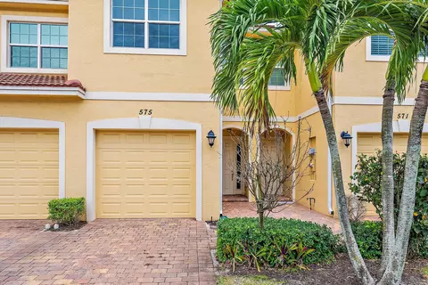575 SW Glen Crest Way, Stuart, FL 34997 photo 27