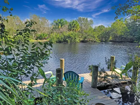 575 SW Glen Crest Way, Stuart, FL 34997 photo 24