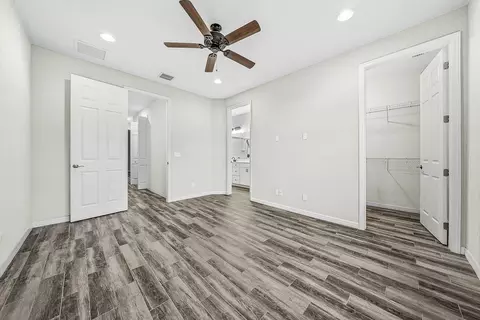 575 SW Glen Crest Way, Stuart, FL 34997 photo 12