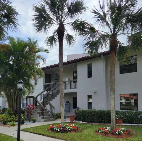 9319 Pecky Cypress Ln #19D, Boca Raton, FL 33428