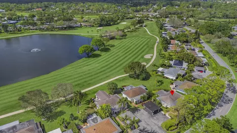 13731 Eastpointe Way, Palm Beach Gardens, FL 33418