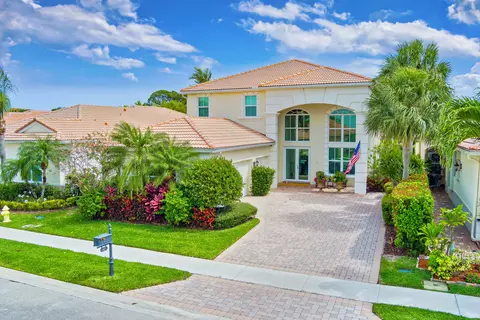 147 Via Condado Way, Palm Beach Gardens, FL 33418