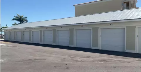 835 Seaway Dr #A4, Fort Pierce, FL 34949