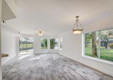 815 W Boynton Beach Blvd #3-106, Boynton Beach, FL 33426
