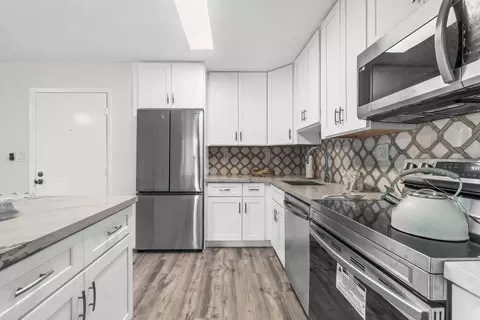 15492 Lakes Of Delray Blvd #107, Delray Beach, FL 33484
