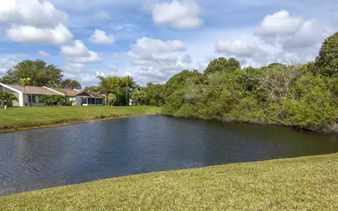 5267 Copperleaf Cir, Delray Beach, FL 33484 photo 4