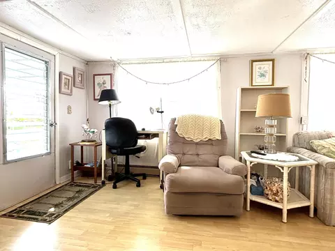 8941 Oak St, Boynton Beach, FL 33436 photo 4