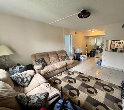 7226 Golf Colony Ct #102, Lake Worth, FL 33467
