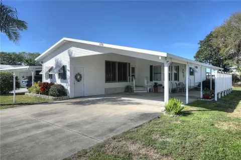 530 Persimmon Dr, Barefoot Bay, FL 32976