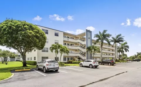 3089 Yarmouth E, Boca Raton, FL 33434