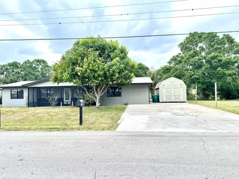 1202 SE 8th Dr, Okeechobee, FL 34974 photo 3