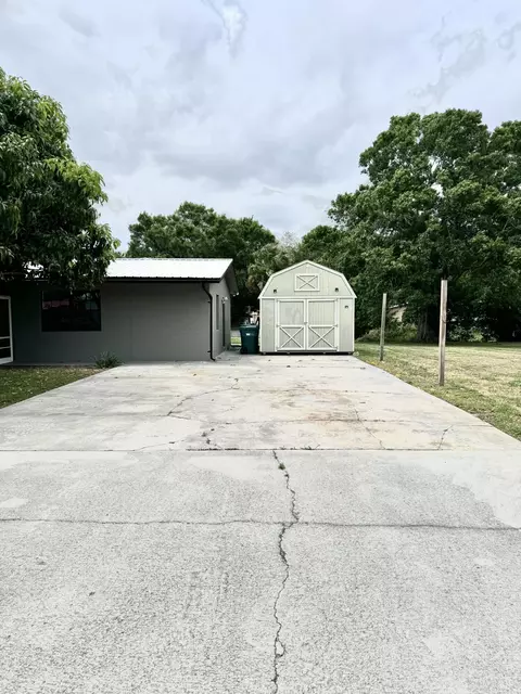 1202 SE 8th Dr, Okeechobee, FL 34974 photo 6