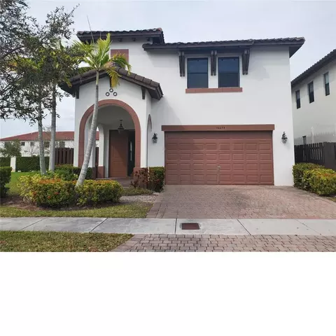 10275 NW 87th Ter, Doral, FL 33178