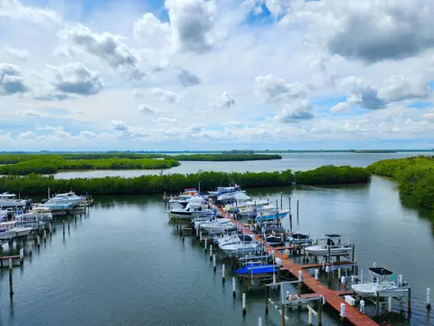5155 N Highway A1a #512, Hutchinson Island, FL 34949