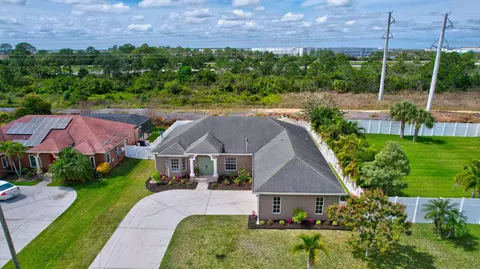 3134 SW Letchworth St, Port Saint Lucie, FL 34953