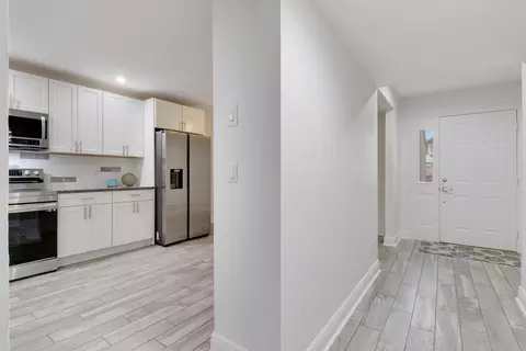 372 Maplecrest Cir, Jupiter, FL 33458 photo 11