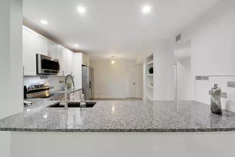 372 Maplecrest Cir, Jupiter, FL 33458 photo 18