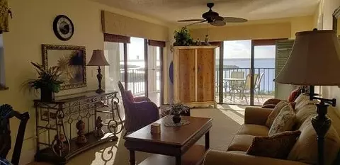 5155 N Highway A1a #811, Hutchinson Island, FL 34949