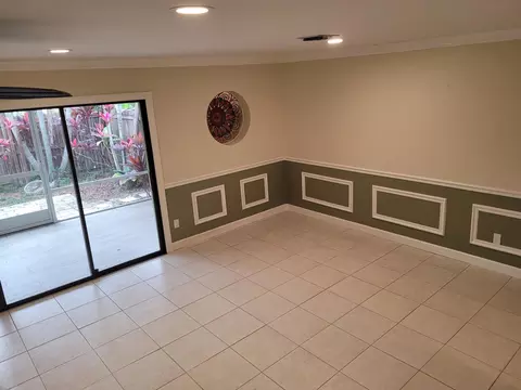 973 NW Spruce Ridge Dr #2, Stuart, FL 34994 photo 4
