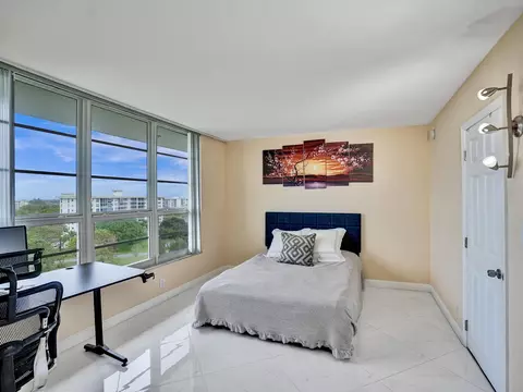 3010 N Course Dr #903, Pompano Beach, FL 33069 photo 15