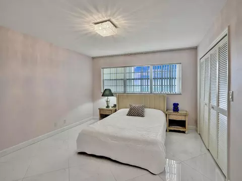 3010 N Course Dr #903, Pompano Beach, FL 33069 photo 22