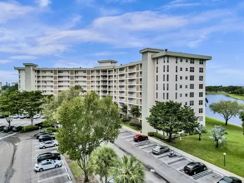 3010 N Course Dr #903, Pompano Beach, FL 33069 photo 24