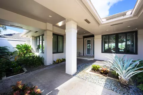 6069 SE Oakmont Pl, Stuart, FL 34997 photo 2