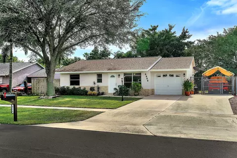 4556 S Carthage Cir S, Lake Worth, FL 33463