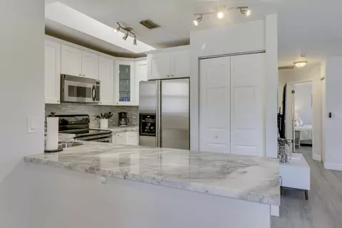 6029 Eberts St, Jupiter, FL 33458 photo 4