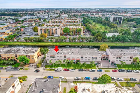 1350 W 53rd St #17, Hialeah, FL 33012 photo 27