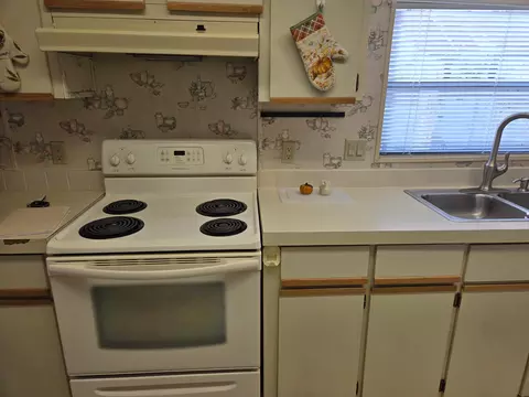 1244 8th St, Okeechobee, FL 34974 photo 8