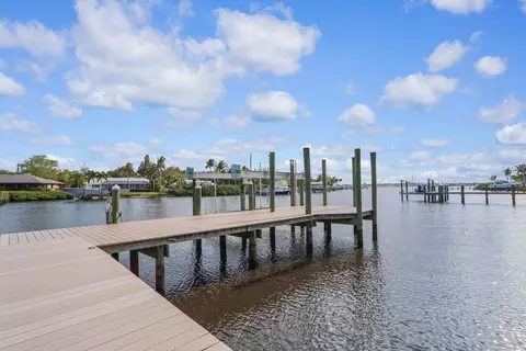 609 SW Overlook Dr, Stuart, FL 34994 photo 3