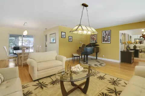 147 Gulfstream Dr, Tequesta, FL 33469 photo 22