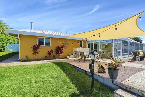 147 Gulfstream Dr, Tequesta, FL 33469 photo 17