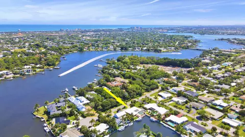 147 Gulfstream Dr, Tequesta, FL 33469 photo 3