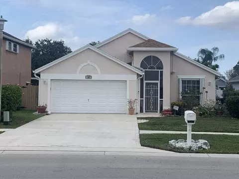 107 Saratoga Blvd E, West Palm Beach, FL 33411
