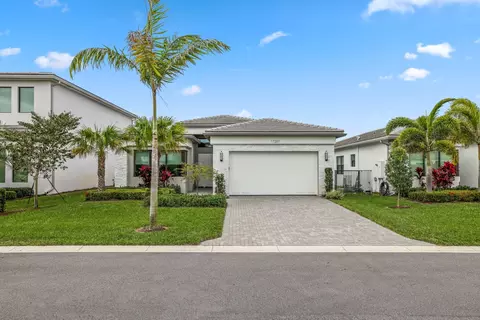 17207 Windy Pointe Ln, Boca Raton, FL 33496