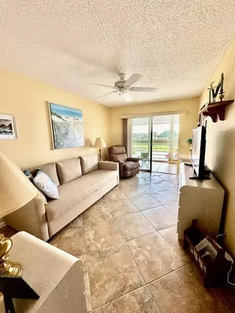 4084 Exeter E, Boca Raton, FL 33434 photo 8