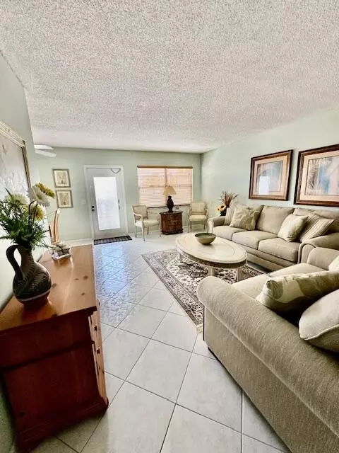 4084 Exeter E, Boca Raton, FL 33434 photo 10