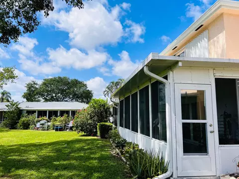 1860 NW 13th St #103, Delray Beach, FL 33445