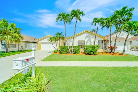21118 Rustlewood Ave, Boca Raton, FL 33428