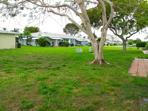 220 E High Point Ct E #C, Delray Beach, FL 33445 photo 22