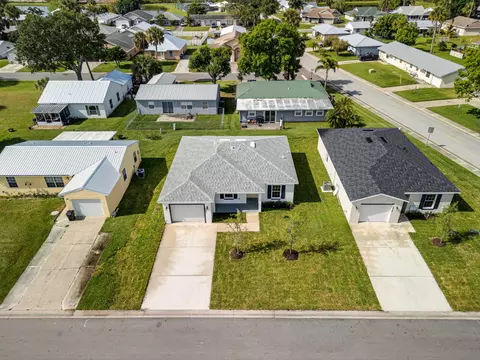 5002 SE 43rd St, Okeechobee, FL 34974 photo 2