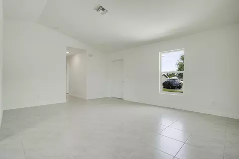 5264 SE 43rd St, Okeechobee, FL 34974 photo 5
