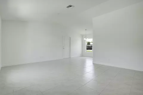 5264 SE 43rd St, Okeechobee, FL 34974 photo 4