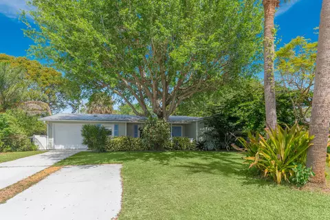 338 SW Winnachee Dr, Stuart, FL 34994 photo 44