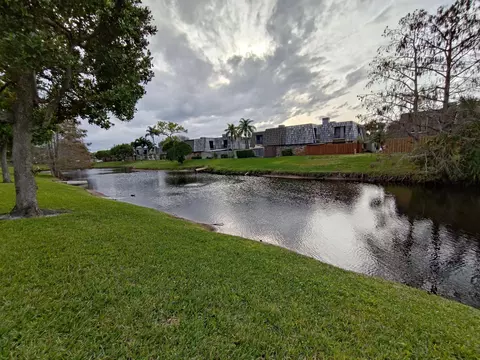 1575 Forest Lakes Cir #C, West Palm Beach, FL 33406
