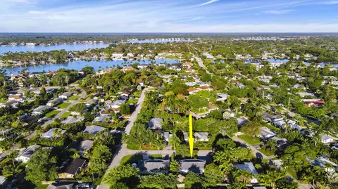 366 Maple Ave, Tequesta, FL 33469 photo 44