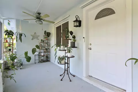 366 Maple Ave, Tequesta, FL 33469 photo 5