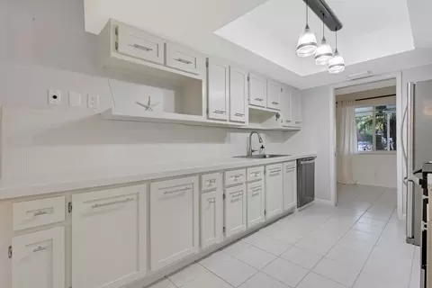366 Maple Ave, Tequesta, FL 33469 photo 20